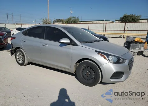 2018 Hyundai Accent Se из США, поврежденный, VIN 3KPC24A32JE011887